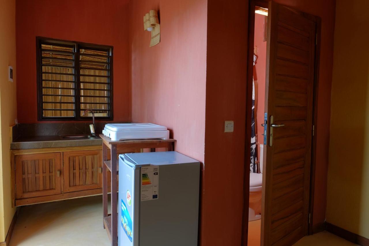 Colibri Lodge Ambatoloaka  Extérieur photo