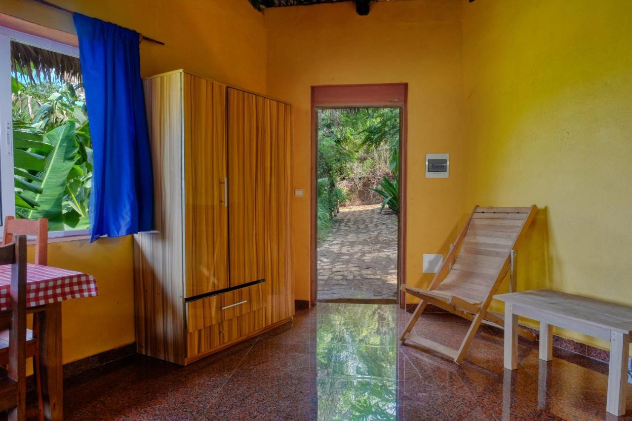 Colibri Lodge Ambatoloaka  Extérieur photo