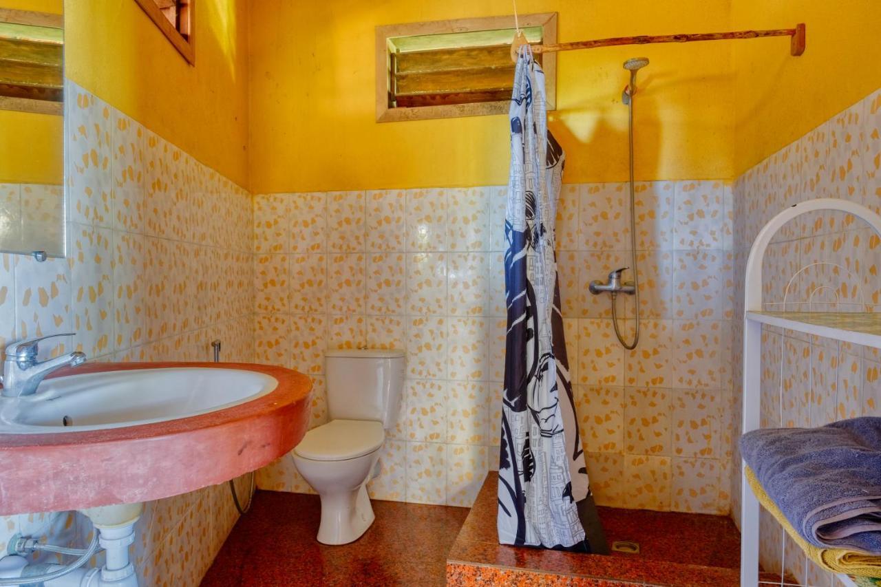 Colibri Lodge Ambatoloaka  Extérieur photo
